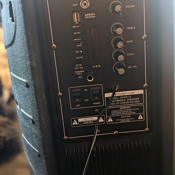 Speaker - Picture 3 of 6